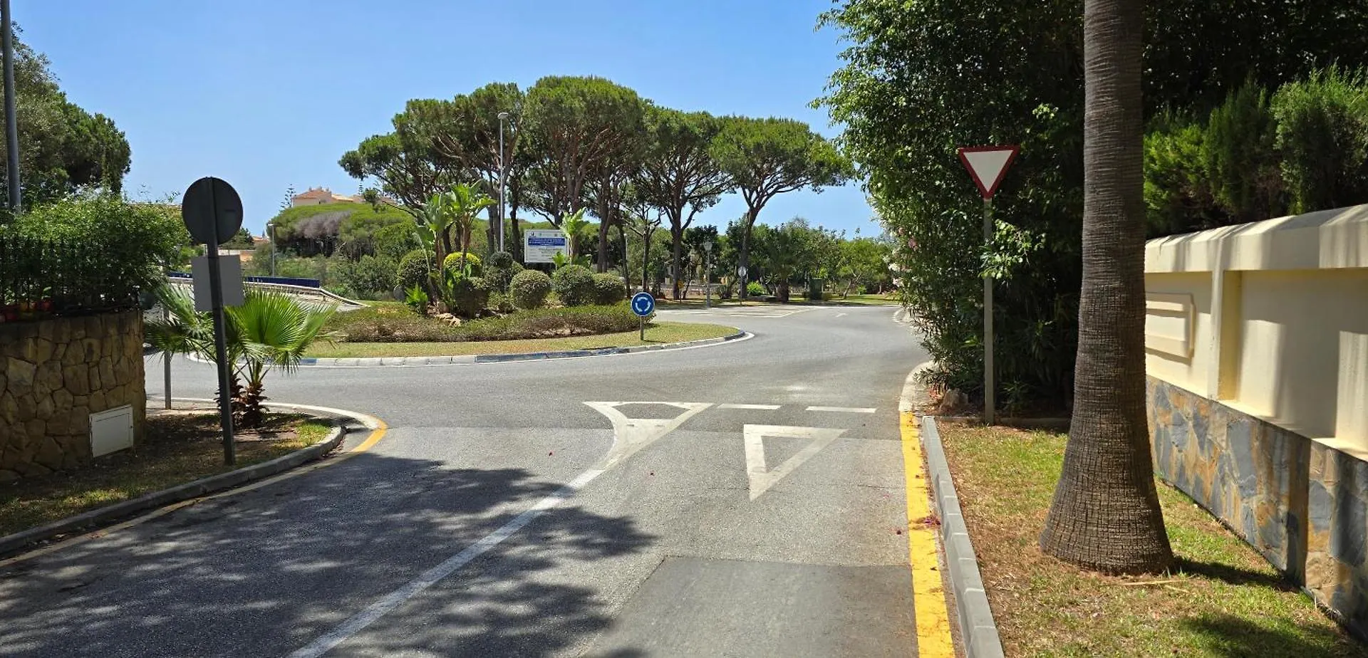 Villa Castella Acogedora Casa Para Familias Con Piscina Y Jardin Cerca Del Mar Marbella 0*,  Spanien