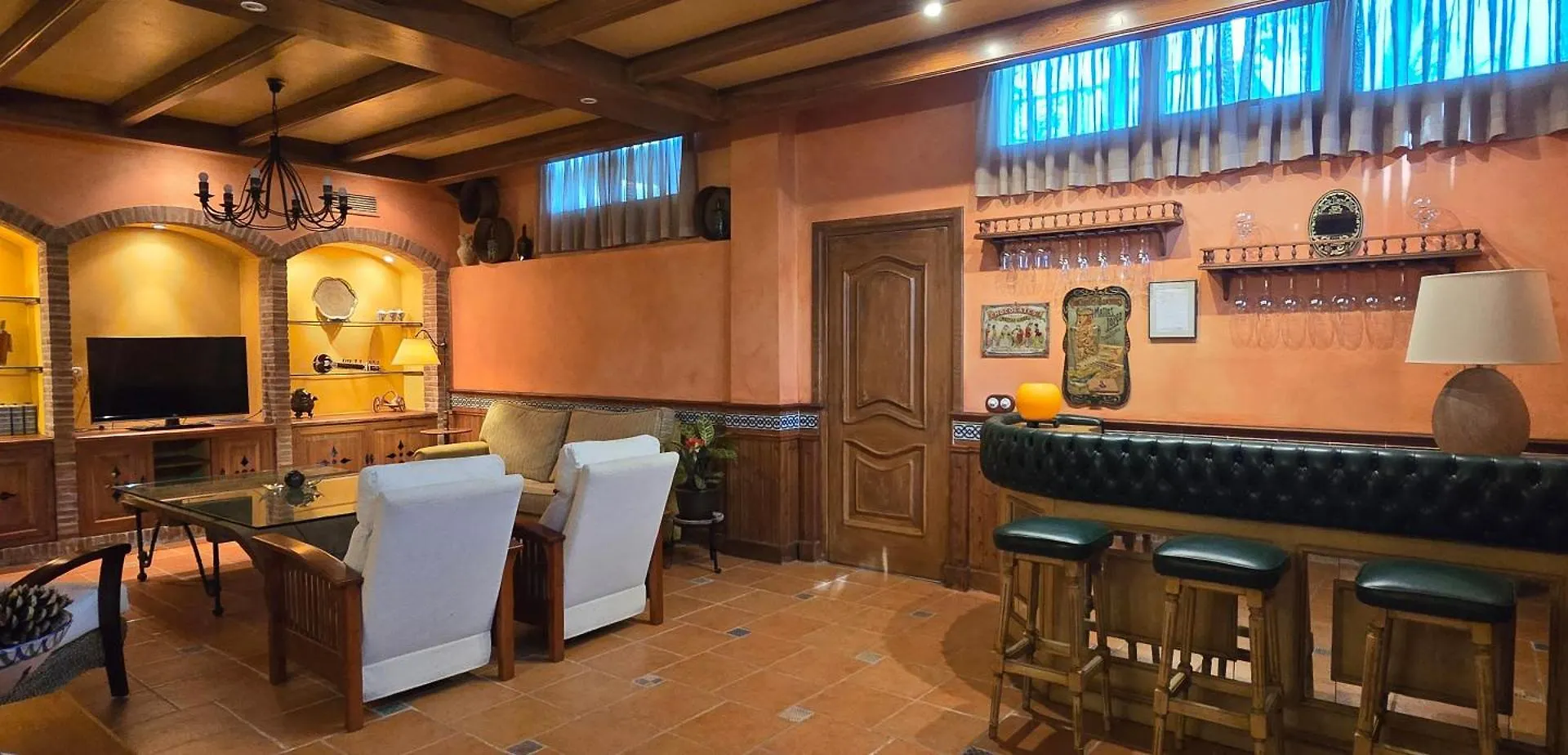 Villa Castella Acogedora Casa Para Familias Con Piscina Y Jardin Cerca Del Mar Marbella
